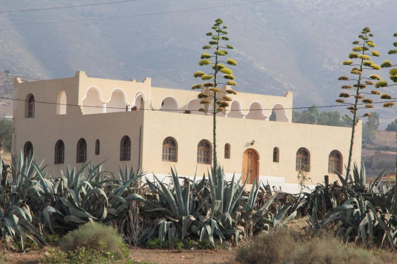Riad Kebdana Ifoutatsene Exteriör bild